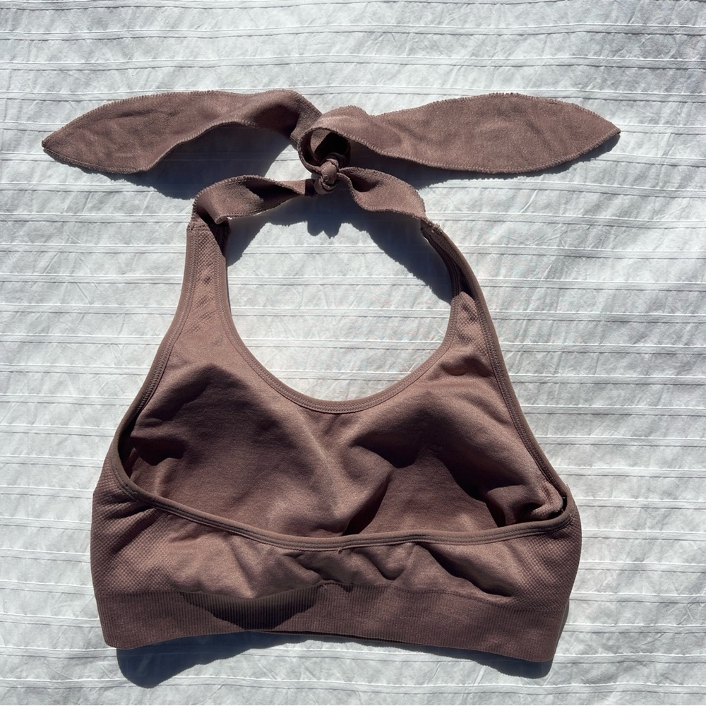 NWOT PUMA Seamless Halter Sports Bra Logo Print in Nude, S - Picture 3 of 7